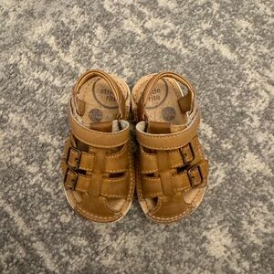 Stride Rite Fisherman Brown Unisex Sandals size 4.5